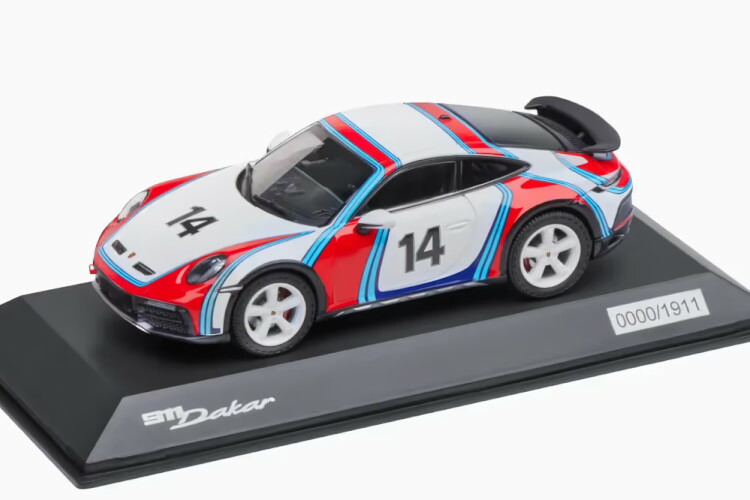 1/43 特注 スパーク ポルシェ 992 ダカール マルティーニデザイン 1/43 スパーク ポルシェ 911 カレラ（1:43 Spark Porsche 911