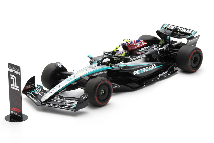 スパーク 1/12 メルセデス AMG フォーミュラ1 W15 #44 ブリティッシュ グランプリ 優勝 2024 ルイス ハミルトン ドライバーフィギュア付き 2ピットボード付属 SPARK 1:12 Mercedes AMG F1 W15 N44 Winner British GP Formula 1 2024 Lewis Hamilton With driver figure