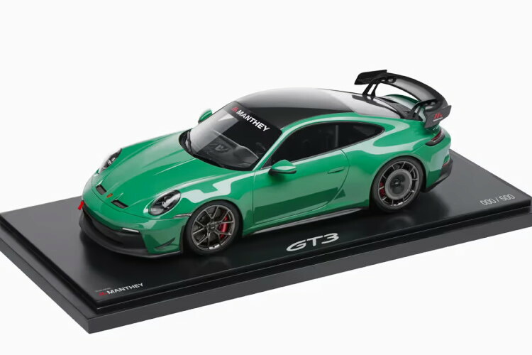 ポルシェ特注 ぴかぴか光る 1/18 ポルシェ 911 GT3 992 マン五分五分一揃いの道具 2024 オーラチウムグリーン 500台押さえるSPARK 1:18 Porsche 911 GT3 992 Manthey Kit 2024 Auratium Green