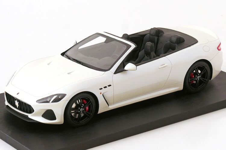 TSM模範例 1/18 マセラティ グランカブリオ 2019 白いことTSM model 1:18 Maserati GranCabrio 2019 White
