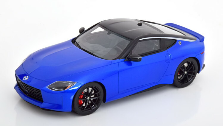 True Scale Miniatures 1/18 日産 Z パフォーマンス 2023 ブルーメタリック/ブラック True Scale Miniatures 1:18 Nissan Z Performance 2023 bluemetallic black