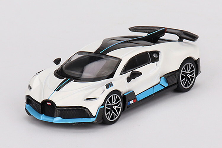 TSM ミニ GT 1/64 ブガッティ ディーヴォ ホワイト 左ハンドル TSM Mini GT 1:64 Bugatti Divo White LHD
