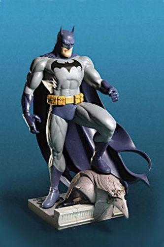 【中古】【未使用・未開封品】BATMAN HUSH Mini STATUE Figurine by JIM LEE (Blue & Gray - 1st Edition) by DC Direct画像