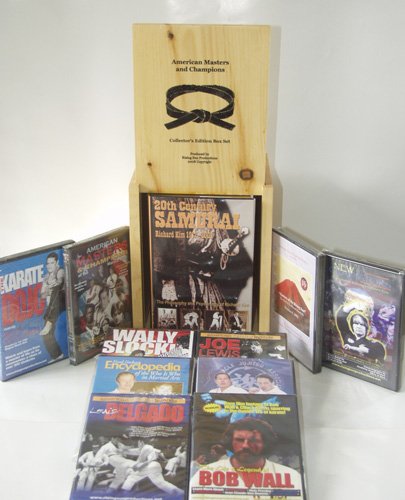 【中古】【未使用・未開封品】Martial Arts American Masters Wooden Box set