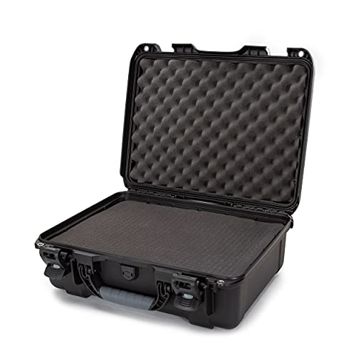 【中古】【未当て嵌める・未開封品】Nanuk 930 Black 正六面体海綿質付き添い人