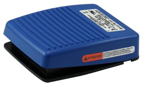 【中古】【未当て嵌める・未開封品】Linemaster 971-SB Aquiline Foot Switch, Electrical, Plastic, Single Pedal, Momentary, Single Stage, No Guard, Blue by Linemaster