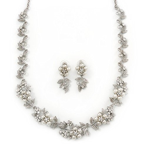 【中古】【未当て嵌める・未開封品】Bridal \u0027Flower\u0027 Simulated Pearl/Crystal Necklace \u0026 Drop Earring Set In Silver Metal - 46糎 Length/6糎 Extension)