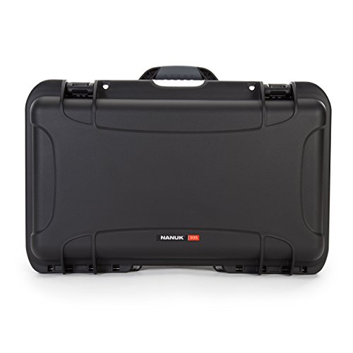 【中古】【未使用・未開封品】Protective 935 Case (Black)