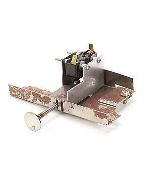 【中古】【未使用・未開封品】Blodgett r2818ドアスイッチとブラケットアセンブリ