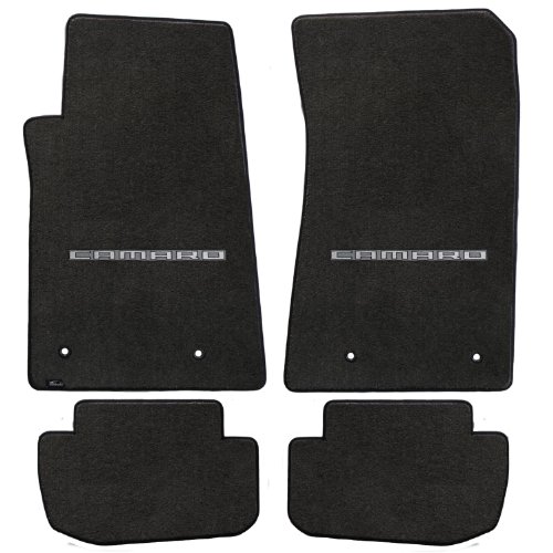 【中古】【未使用・未開封品】2010???2015?Chevy Camaroカマロエボニーブラックフロント&リアフロアマット???シルバーロゴ