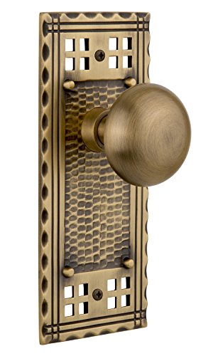 【中古】【未使用・未開封品】Nostalgic Warehouse Craftsman Plate with New York Knob, Privacy - 2.375", Antique Brass|AJIMURA-SHOP