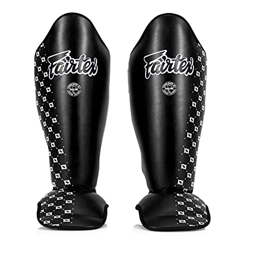 【中古】【未当て嵌める・未開封品】Fairtex 引きくらべる用 ムエタイ シンかばい立て SP5???黒いこと 青色 黄色 赤いこと XLarge