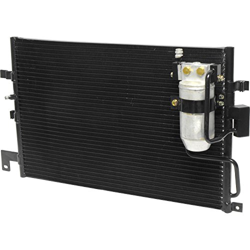 【中古】【未当てはめる・未開封品】UAC CN 4941PFC A/C コンデンサー