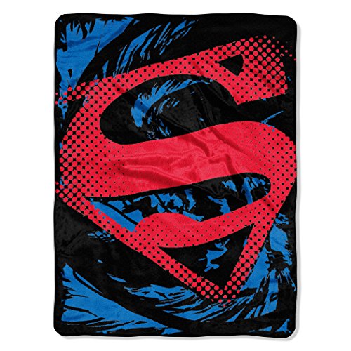 【中古】【未使用・未開封品】Micro Raschel Throws - DC Comic - Superman Ripped Shield Fleece New 285781画像