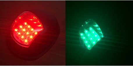 【中古】【未当て嵌める・未開封品】MARINE BOAT LED GREEN STARBOARD RED PORTSIDE NAVIGATION LIGHT VERTICAL MOUNT by PactradeMarine