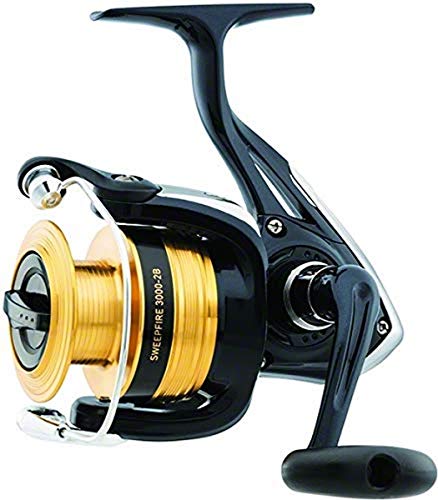 【中古】【未使用・未開封品】Daiwa Sweepfire 1500 2BB 4.9:1 Spin Reel