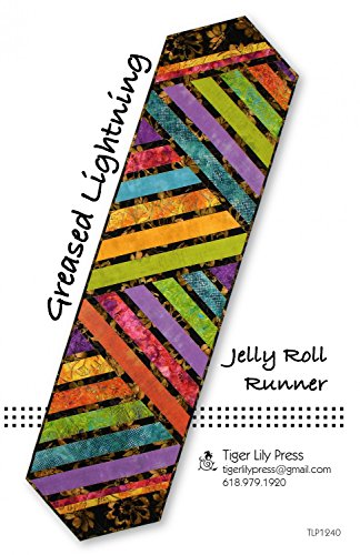 【中古】【未使用・未開封品】Greased Lighting Table Runner Pattern by Tiger Lily Press Patterns
