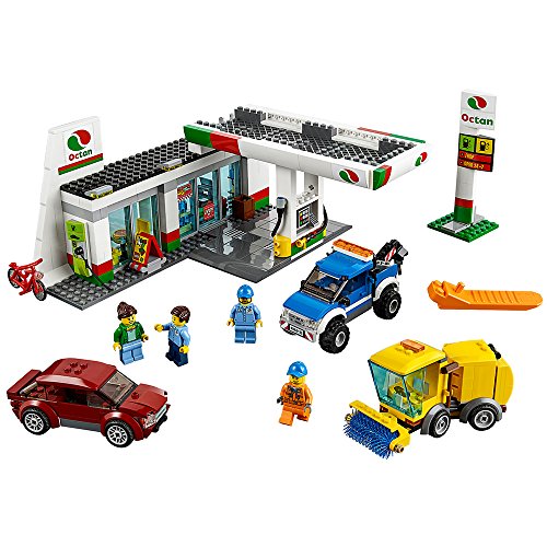 【中古】【未当て嵌める・未開封品】LEGO City Town 60132 Service Station Building Kit (515 Piece) by LEGO