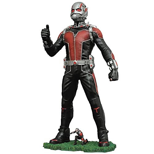 【中古】【未使用・未開封品】Diamond Select Toys Marvel Gallery: Ant-Man Movie Version PVC Figure, 9\