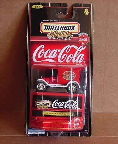 【中古】【未当て嵌める・未開封品】Matchbox Collectibles Coca-Cola 1921 Ford Model T 1:64 Scale