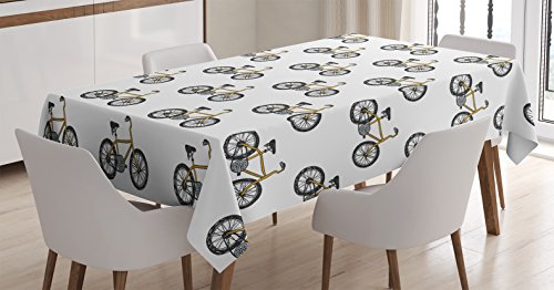 【中古】【未使用・未開封品】Ambesonne 自転車用テーブルクロス 手描き落書き サイクリングテーマ イエローバイク レジャー 趣味 ストリートアート 長方形テーブルカバー ダ
