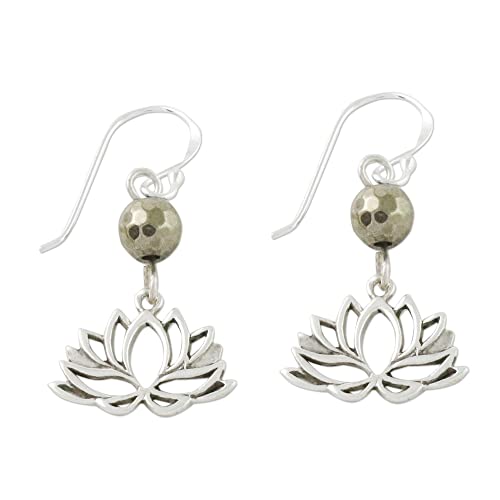 【中古】【未使用・未開封品】Novica Pyrite。925スターリングシルバーダングルイヤリング Lotus Gleam