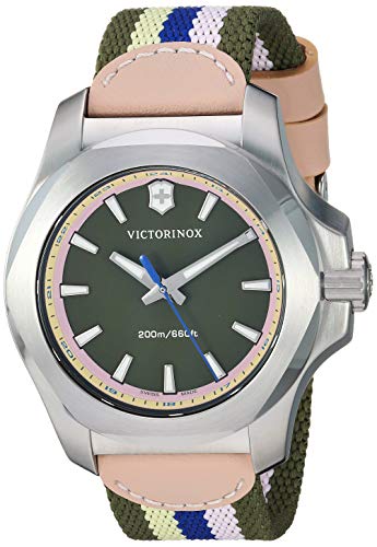 【中古】【未当て嵌める・未開封品】(ビクトリノックス) Victorinox レディース スイスアーミー I.N.O.X. ウォッチ ステンレス鋼スチール写真 スイスクォーツ ラバーストラップ、黒いこと、1 その他-靴