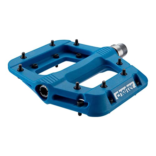 【中古】【未使用・未開封品】Race Face チェスターペダル ブルー 15mm-18.4mm