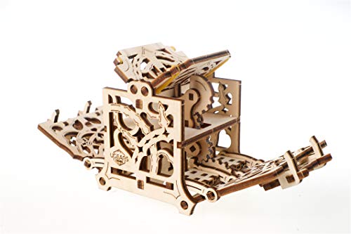 【中古】【未使用・未開封品】Ugears ダイスキーパー - 自分で組み立てられる木製ボックス ダイスを安全に保つDIYゲームアクセサリー｜AJIMURA-SHOP