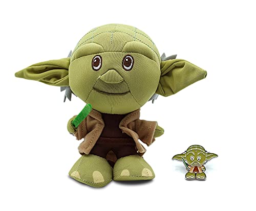 【中古】【未使用・未開封品】スター・ウォーズ ジェダイマスターヨーダ 様式化されたぬいぐるみとコレクター用メタルエナメルピン | ぬいぐるみは高さ7インチ｜AJIMURA-SHOP