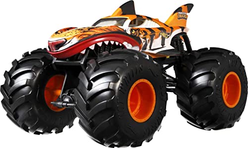 【中古】【未使用・未開封品】Hot Wheels Monster Trucks 1:24 Scale Die-Cast Assortment for Kids Age 3 4 5 6 7 8 Years Old, Great Birthday Gift Toy Truck with Big Whe