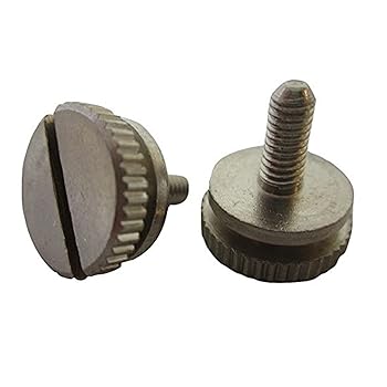 【中古】Pro Trucker CBラジオ受信機 4粍 マウント鉤括弧 金管楽器ノッブ 有りの実 (2個)