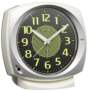 【中古】リズム(RHYTHM) 目覚まし時計 アナログ コールマン657 集光文字板 連続秒針 電子音 アラーム 銀色 RHYTHM 8RE657SR19