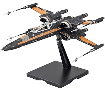 【中古】スター・ウォーズ/最後のジェダイ ブーステッド・Xウイング・ファイター ポー専用機 1/72スケール プラモデル