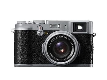【中古】Fujifilm FinePix x100 しろがね色 デジタル写真器