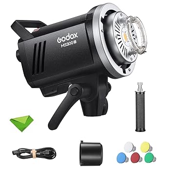 【中古】【未使用】Godox MS300-V MS300V 300W スタジオ フラッシュ 5800±200K 0.1~1.8S リサイクル時間 LED モデリング ランプ付き LED ライト ストロボ フラッシ