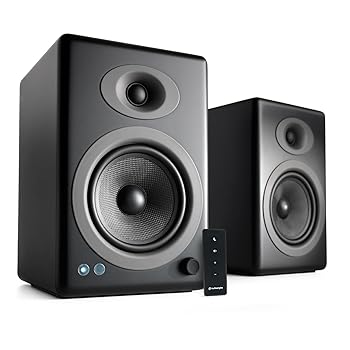 【中古】【国内定め事品】Audioengine オーディオ発動機 A5＋ワイヤレス・パワードスピーカー l Bluetooth aptX 固定ディスク相応う・24bit DACアンプリファイアー内蔵 (黒いこと)