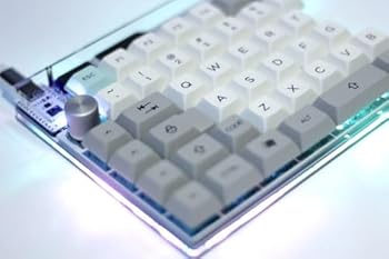 【中古】【未当て嵌める】nullbits SNAP 75% メカニカルキーボードキット (つけ加える - 黒いこと)