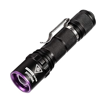 【中古】Weltool M2-OL UV LED フラッシュライト紫外線、油絵の速乾性と硬化、回路基板、画面の純度、文書検査用、ペットの尿と猫の白癬検査、壁の汚染の 13,627円