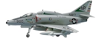 【中古】【未使用】ハセガワ 1/72 アメリカ海軍 A-4E/F スカイホーク プラモデル B9
