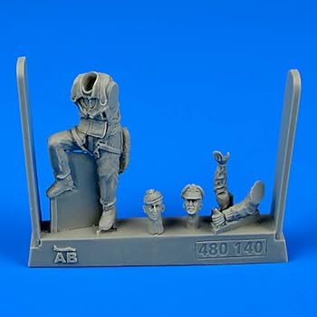 【中古】【未使用】エアロボーナス AB-480140 1/48 WWII 米軍戦闘機パイロット第8空軍ヨーロッパ戦域
