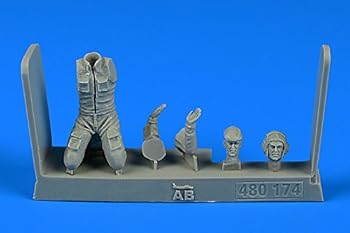 【中古】【未使用】エアロボーナス AB-480174 1/48 ロシア空軍 飛行機整備士 (冷戦時代) 3