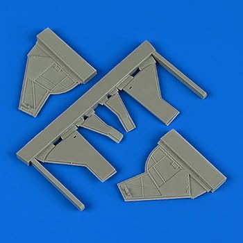 【中古】【未使用】クイックブースト 48834 1/48 シーフューリー FB.11 アンダーキャリッジカバー (エアフィックス用)