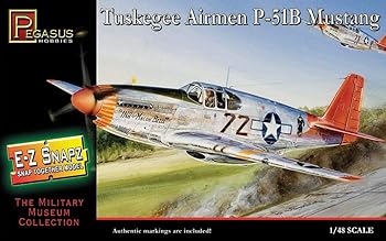 【中古】プラッツ 1/48 アメリカ陸軍 P-51Bマスタング タスキーキ プラモデル PH8404