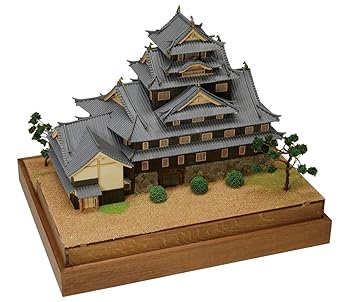 【中古】【未使用】ウッディジョー 1/150 岡山城 木製模型 組み立てキット