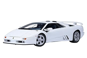 【中古】オート芸術 (AUTOart) 1/18 ランボルギーニ ディアブロ SE30 イオタ 白いこと 研ぎ澄ます品