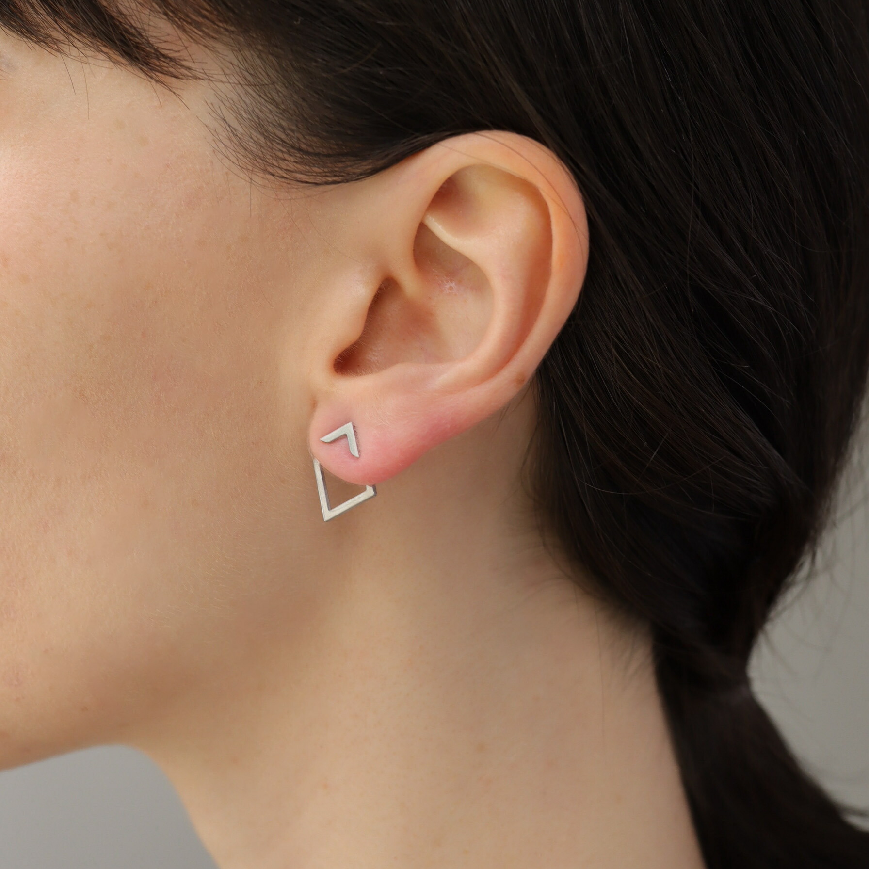 耳元にアクセント♡【HERMES】ピアス セール】エルメス Hermes HERMES ピアス アンシェネ Enchainee