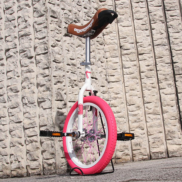 Unicycle 一輪車 一輪車ピンクとホワイトが可愛い Kettler 子供用16インチ一輪車 あじと Goldrush店ヨーロッパの厳しい安全認証を取得