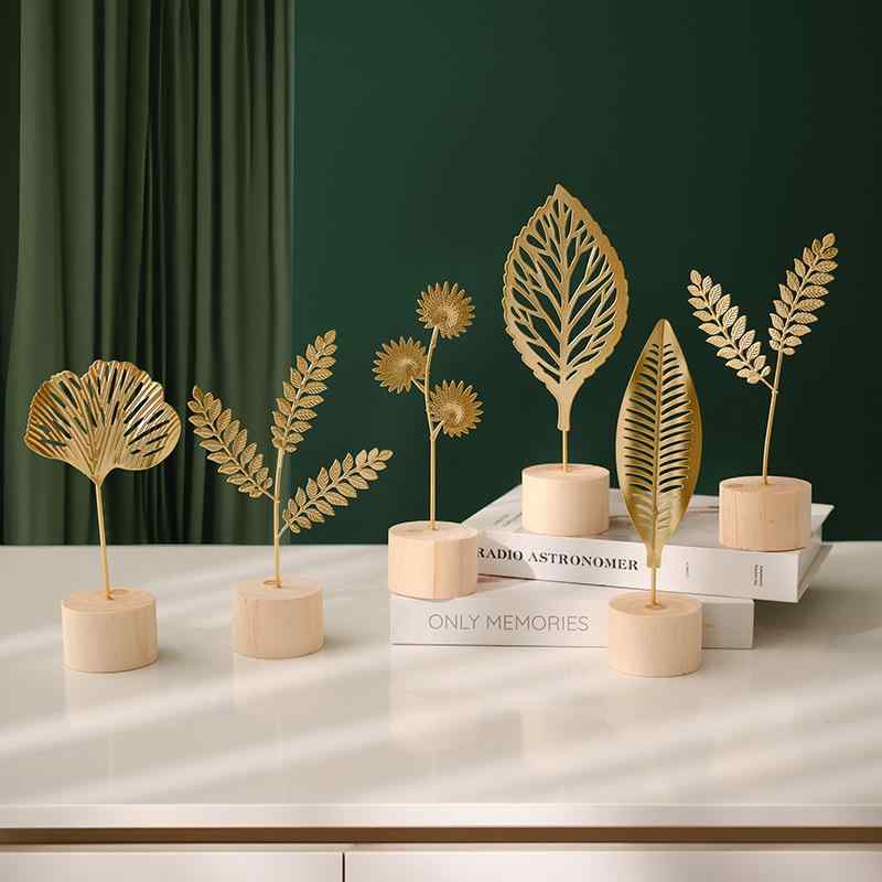 楽天市場】イチョウの葉の置物 オブジェ モダンアート ゴールド 樹脂