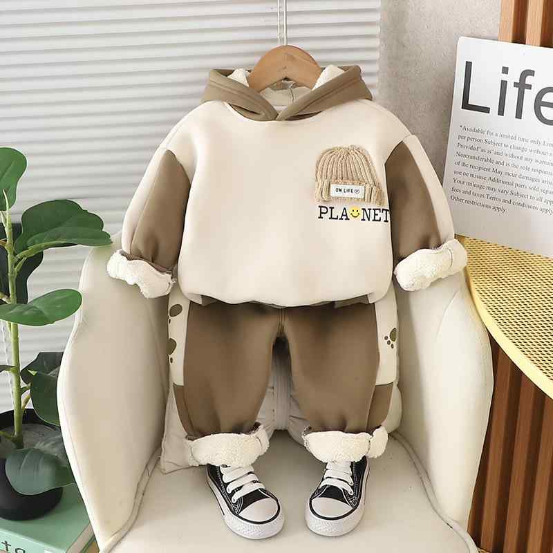 子供服 男の子 ベビー パーカー スウェット 裏起毛 厚手 セットアップ 秋冬 防寒 保温 上下セット 普段使い お出かけ 通園 かわいい 動物柄 コットン混